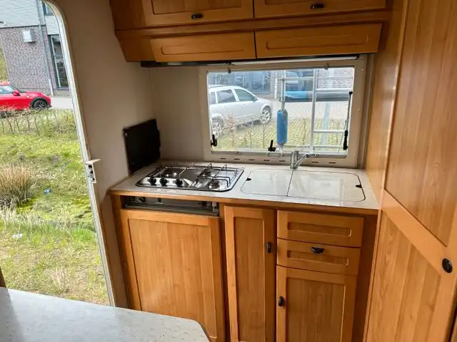 HYMER-ERIBA B 544